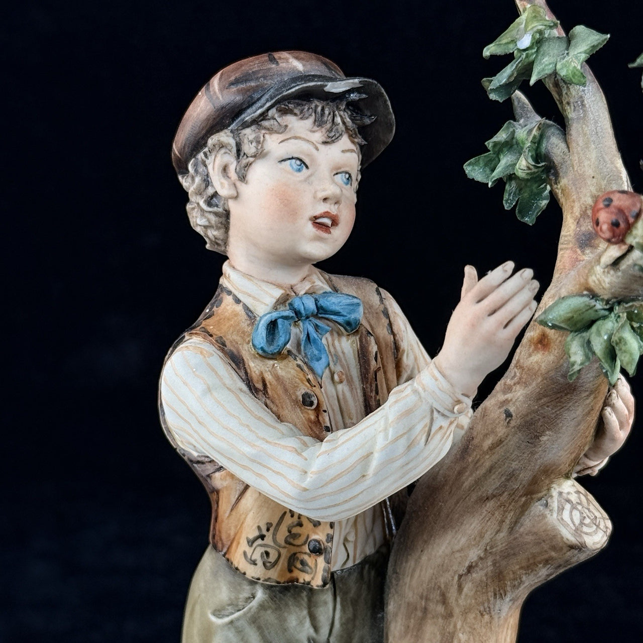 Capodimonte Volta Boy with Tree Figurine Hand Painted Italian Porcelain See Pics7