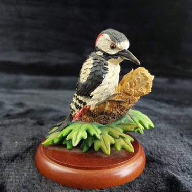 Border Fine Arts Great Spotted Woodpecker A0409 Russell Willis 2000 Figurine dec1