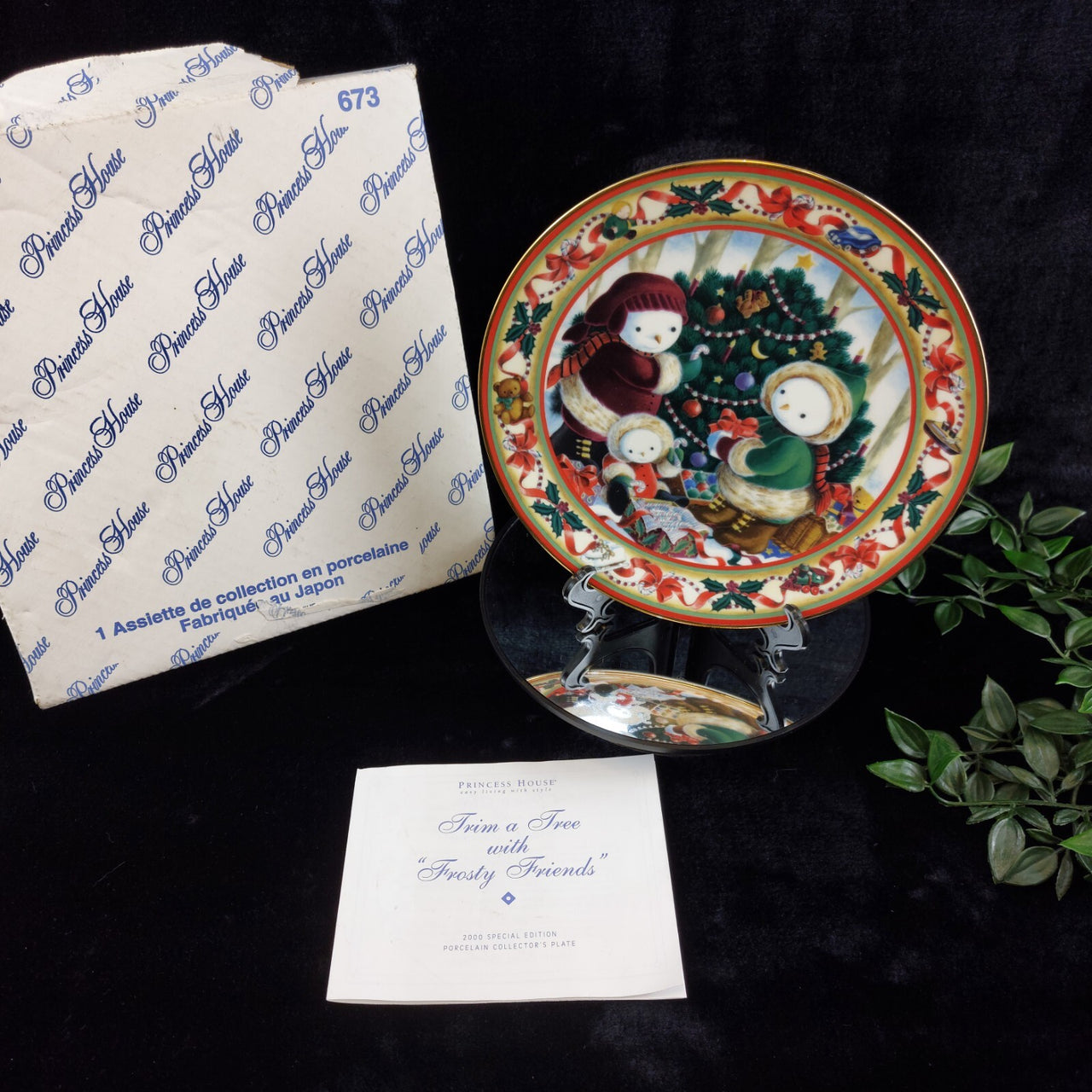 Princess House Collector Plate 2000 tree with Frosty Friends Boxed xmas decor2