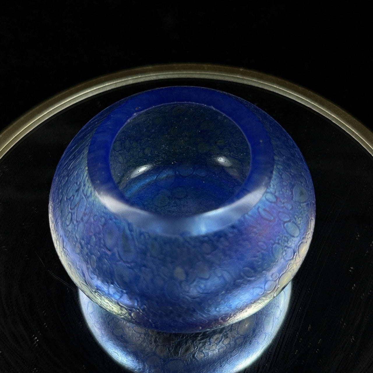 Studio Art Heron Glass Mini Vase Blue Iridescent Pulled Feather Pattern 2.5”1