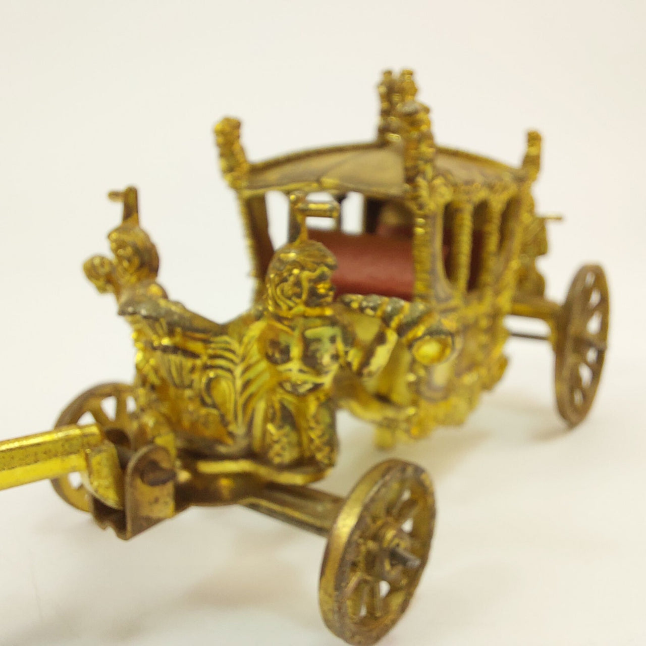 Crescent Die 1977  vintage Cast The Royal State Coach" 12" Model w Original Box18