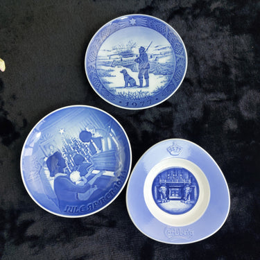Royal Copenhagen 3 Blue Plates – 1977, 1991 Carlsberg Collectibles Denmark Set d1