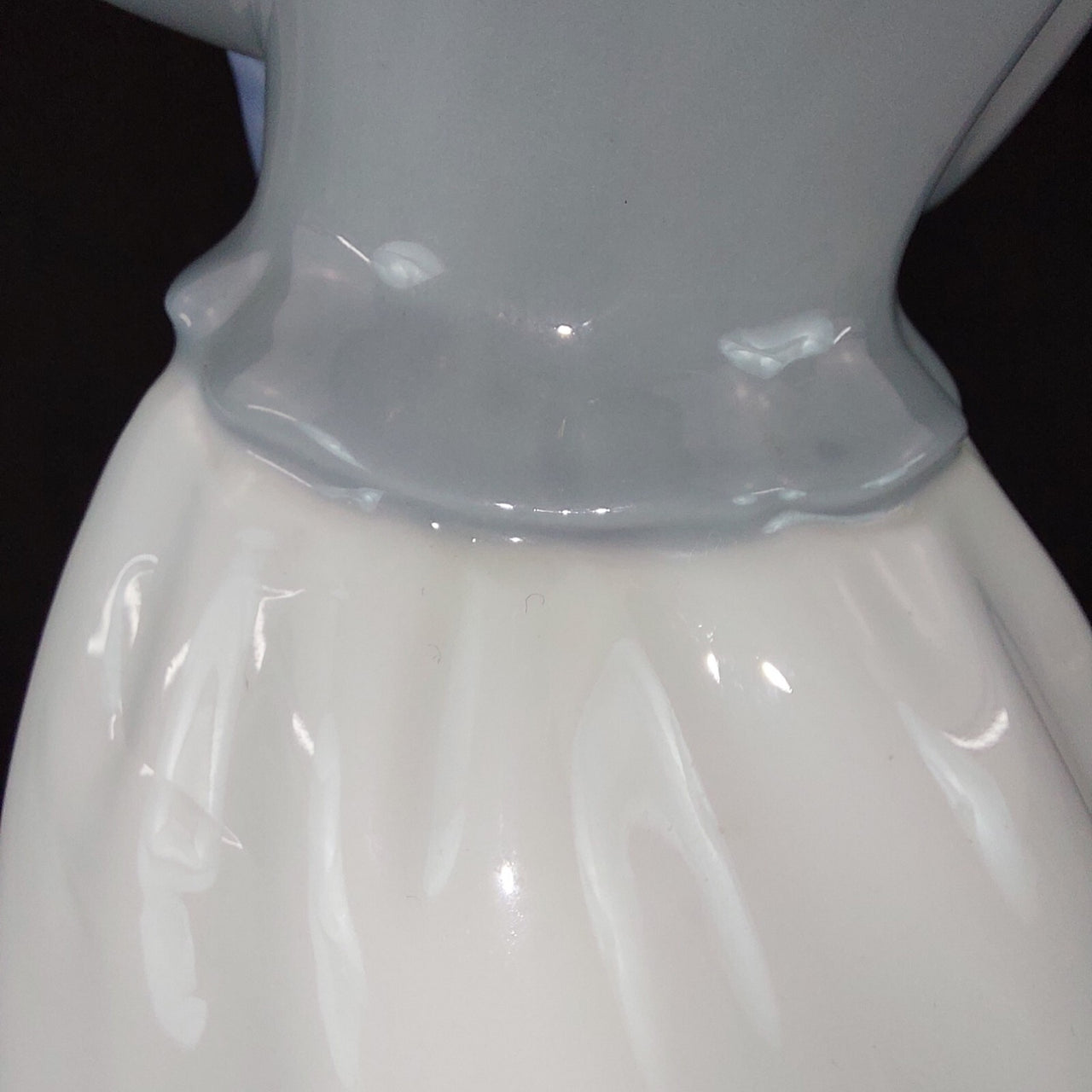 Nao by Porcelain LladrÃ³ Girl with Bonnet Figurine - 9.4" Excellent Condition18
