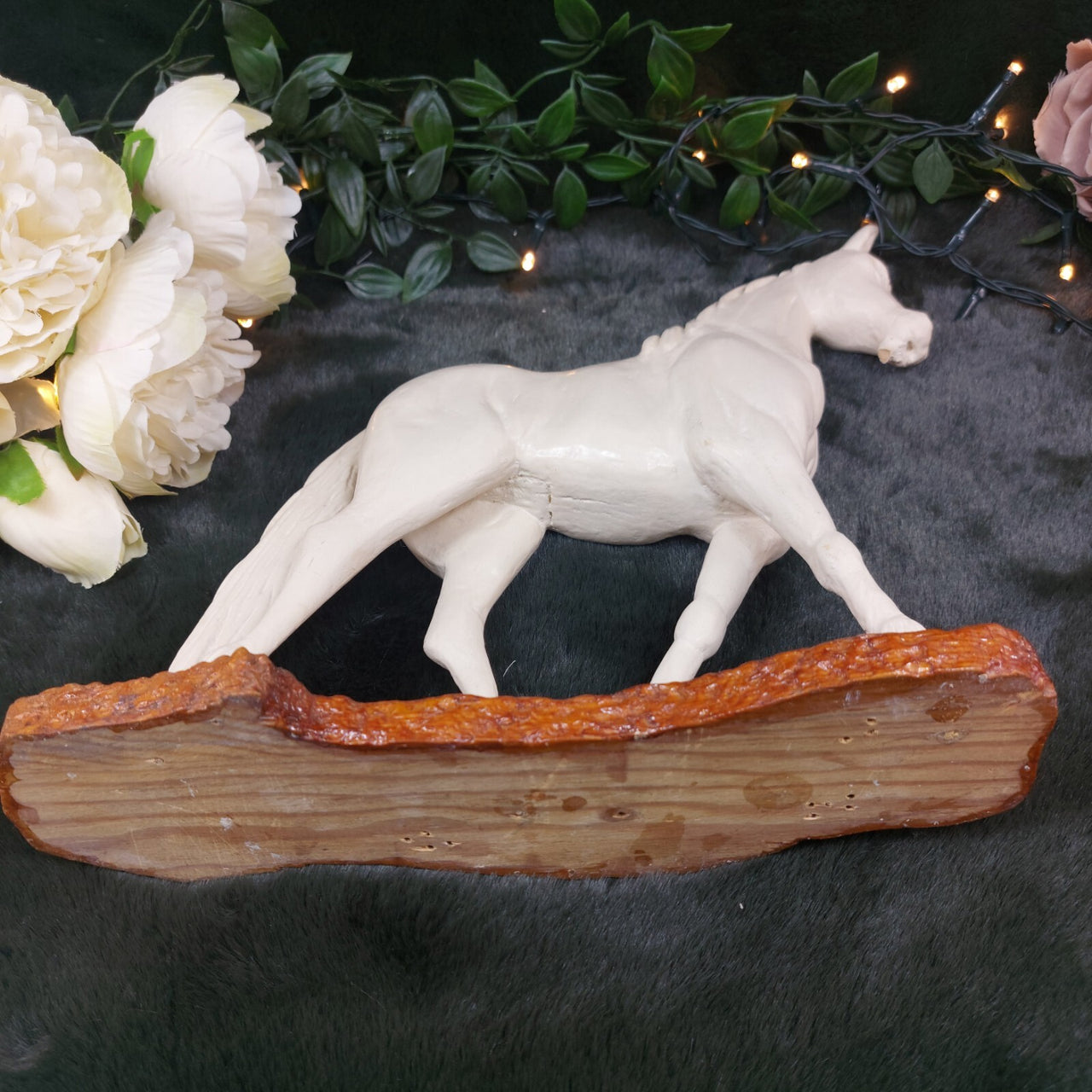 Hand Carved Wooden Horse Figurine â Nose Damage- Rustic Decor Sculpture Orname8