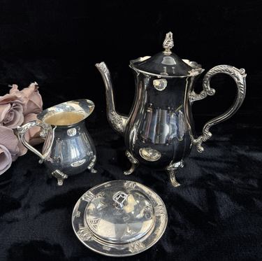 silver plated tea pot & pitcher and plate with a lid Unbranded Victorian Antique0