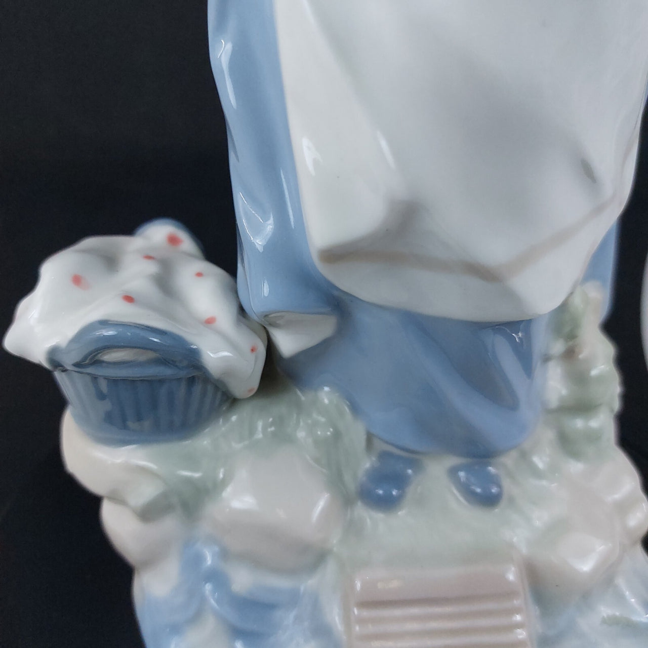 Nadal Rare, collectable Lady with Basket & Bird Figurine see pictures. 28 c.8