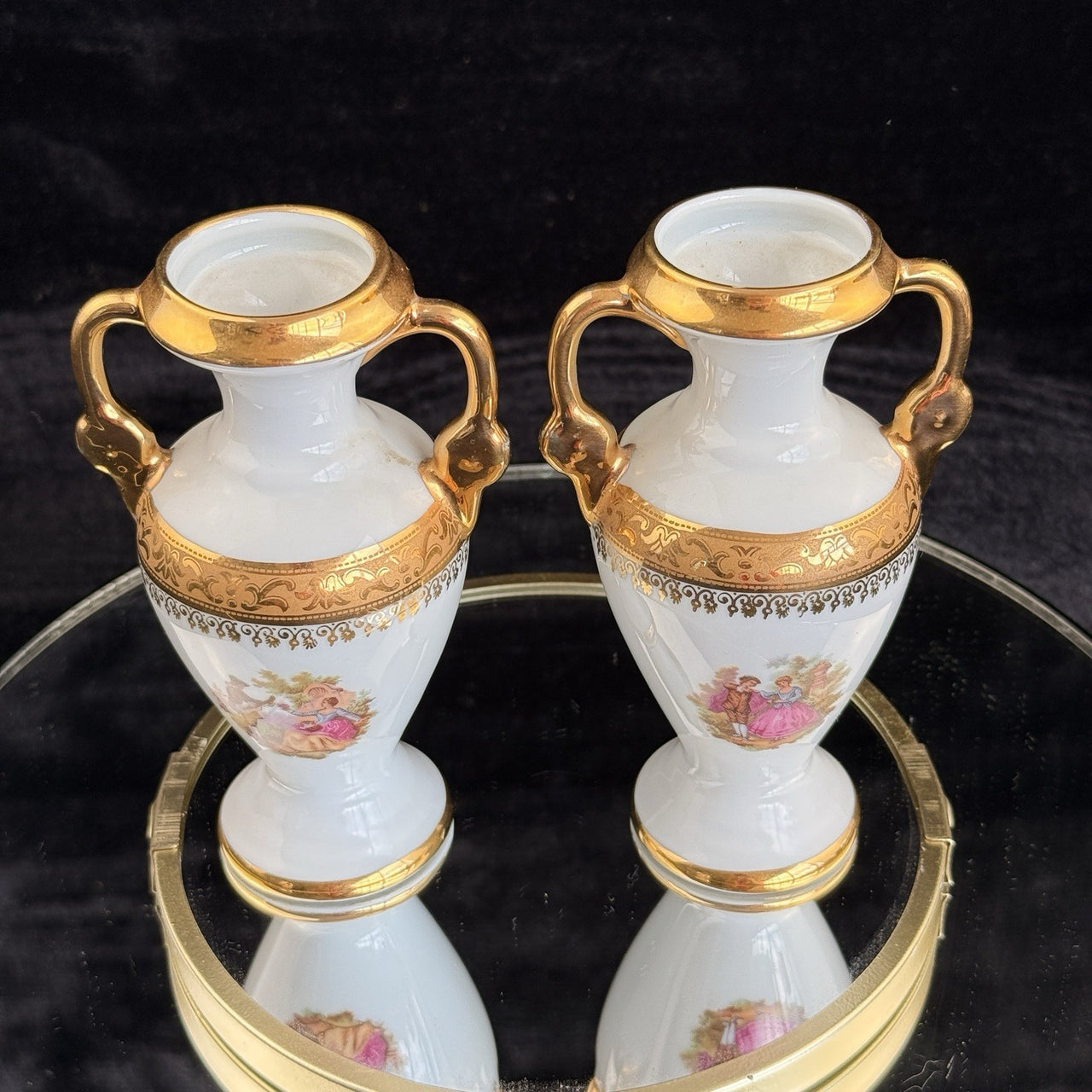 Pair of La Reine Limoges Porcelain Vases Gold Gilt Romantic Courting Couple20