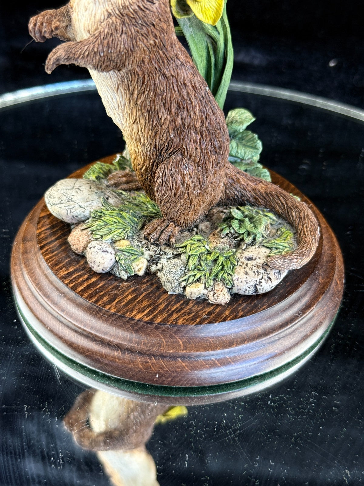 Royal Otter Doulton Figurine DA112 by K. Sherwin bookcase decor handmade resin7