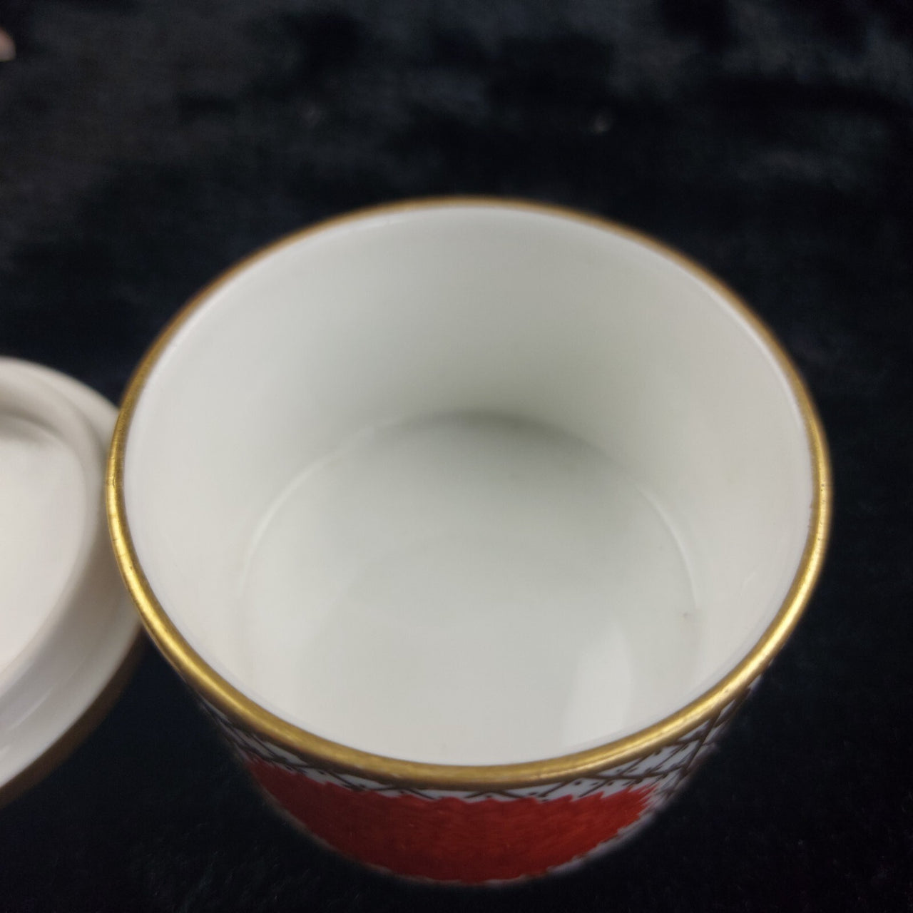 Abbeydale Imperial Bone Good China England Lidded Trinket Box Gold Red 2.5"x2"3