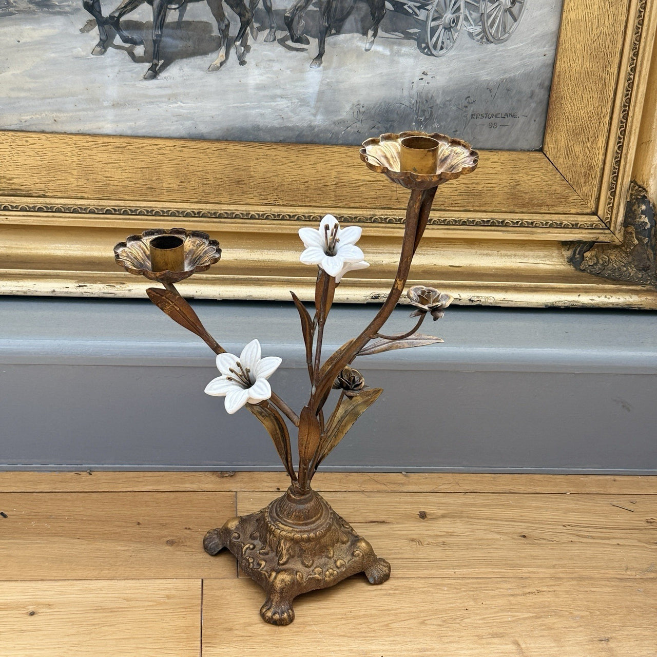 Italian Style Bronzed Brass Floral Candlestick White Ceramic Flowers gift 40cm19