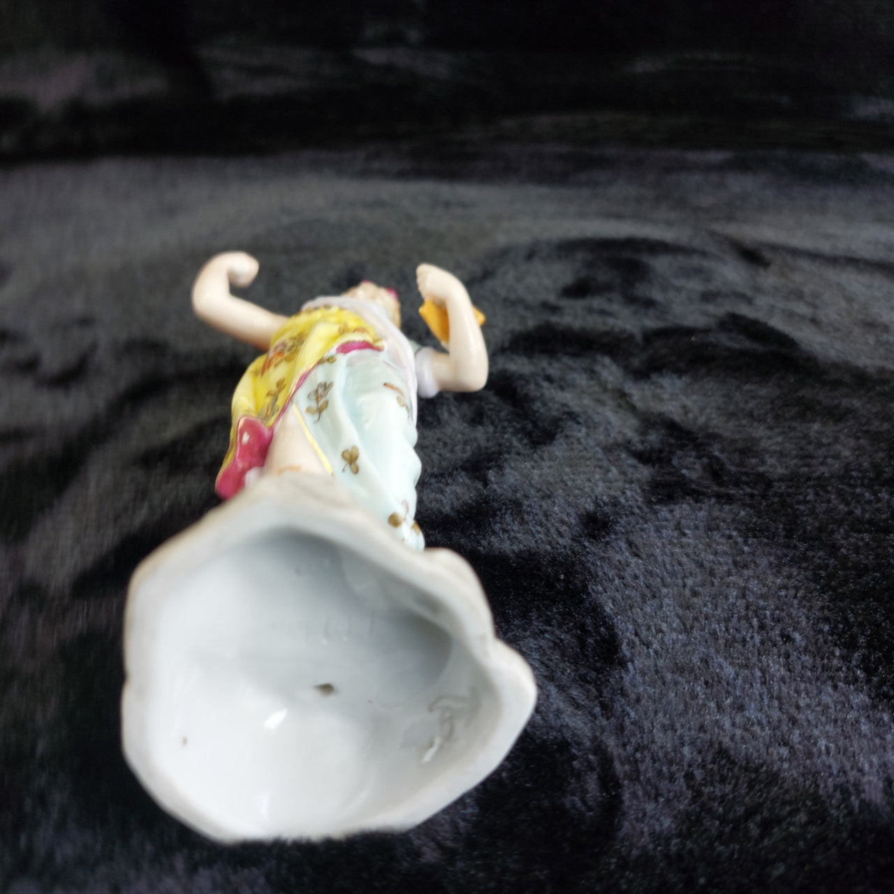 Terpsichore Muse Figurine Lyre Scroll Floral Dress Antique German Porcelain 11