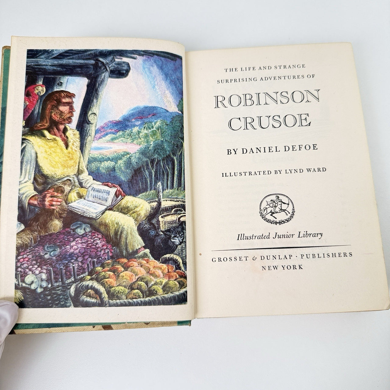 Grosset Dunlap & 1946 Robinson Crusoe Illustrated Lynd Ward Vintage Book book4