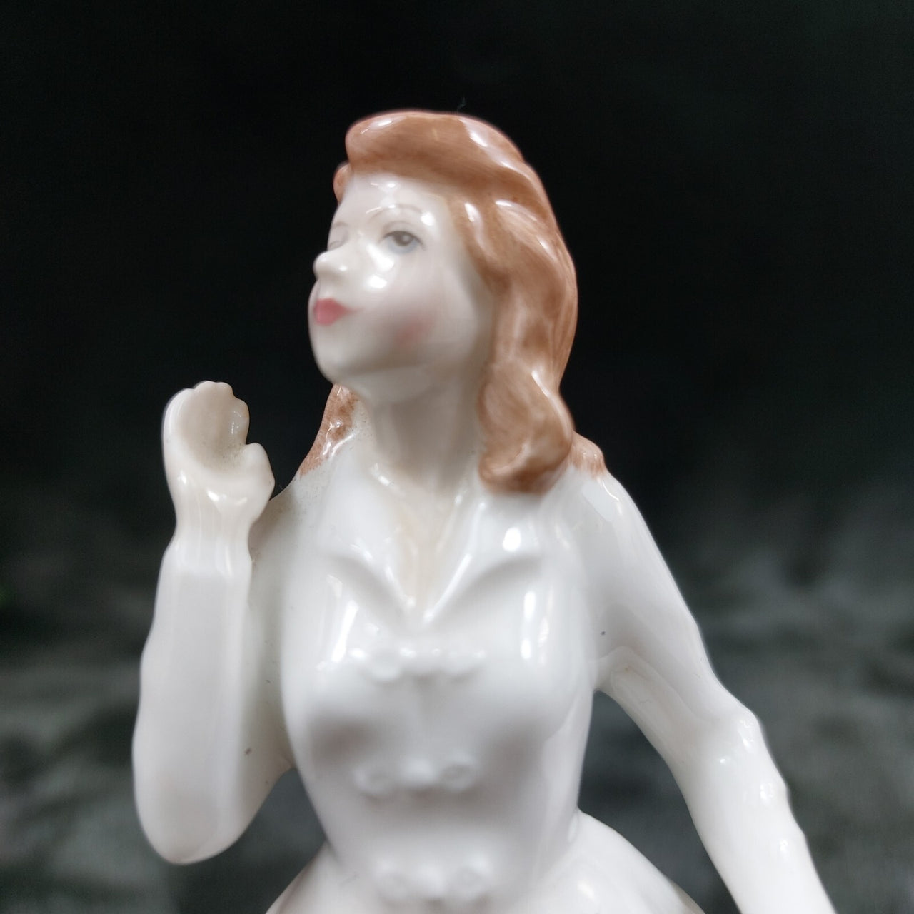 "Joy" Royal Doulton's lady Figurine in white dress with Original Box gift collec1