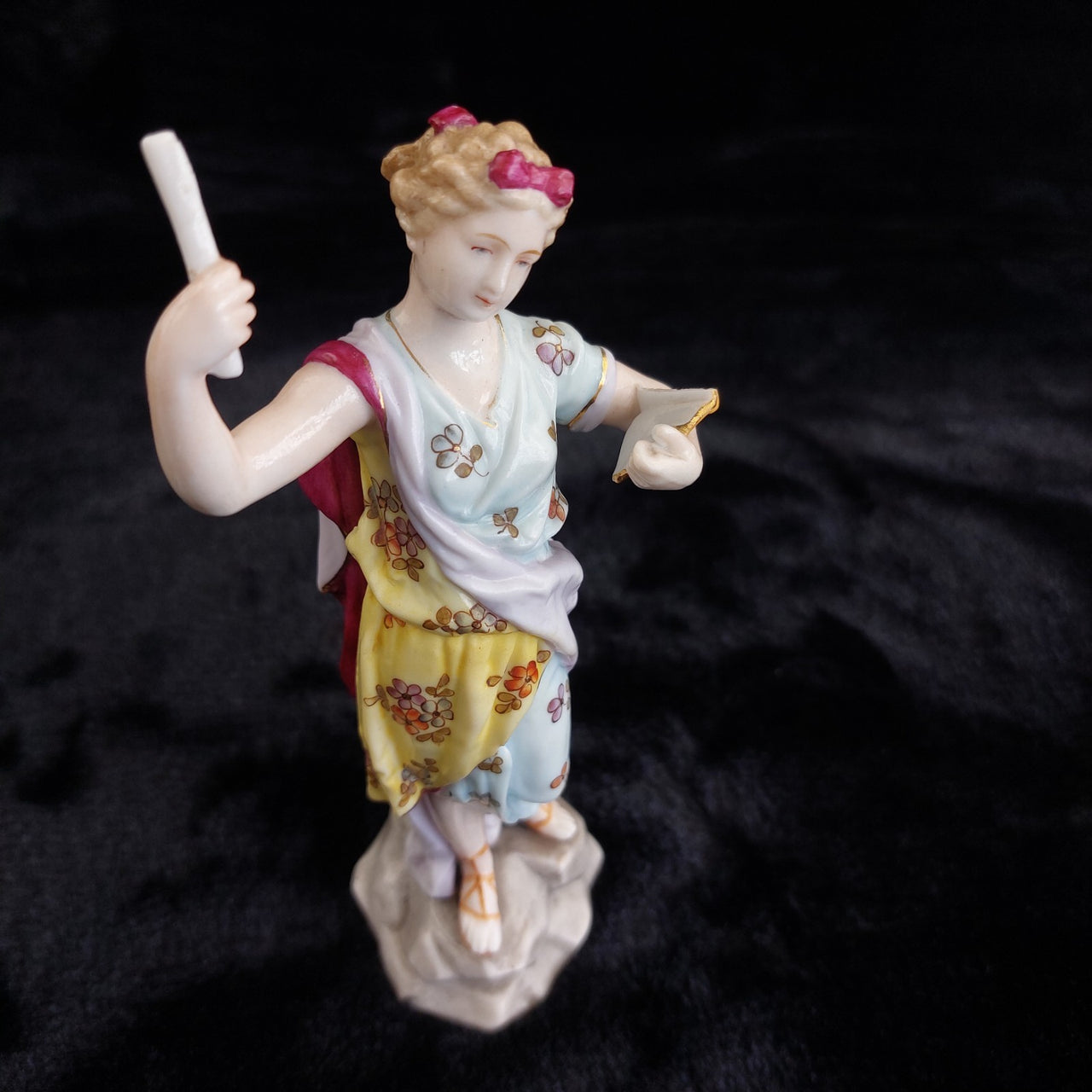 Terpsichore Muse Figurine Lyre Scroll Floral Dress Antique German Porcelain 1