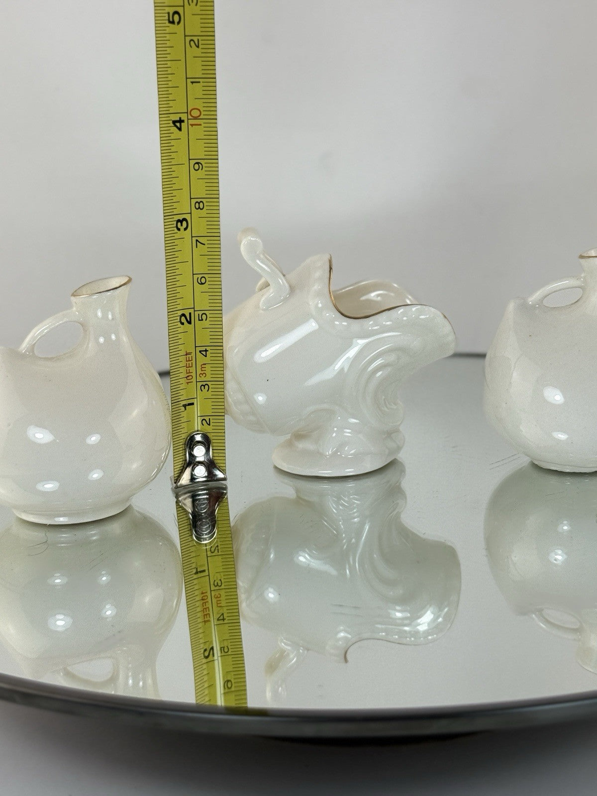 Tuscan & Chine Gemma Crested Ware Trio Mini Vases Jugs Collectible antique Decor8