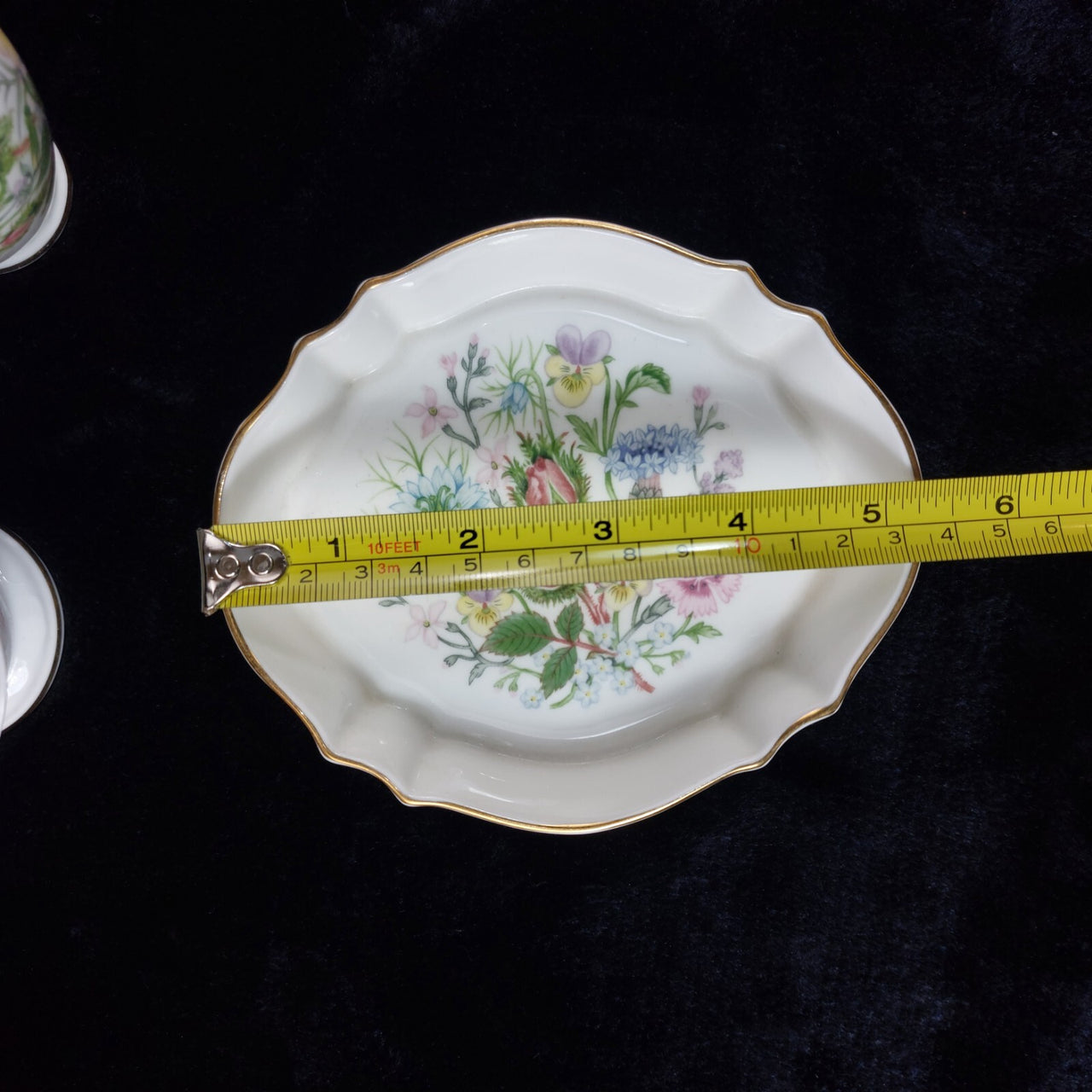 Aynsley Set gift Wild Tudor Fine Bone China – Vase, Trinket Dish & Candle Holder3