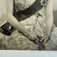 Thumbnail for Original Photograph Queen Elizabeth II by Dorothy Wilding 1952 -approved Print6