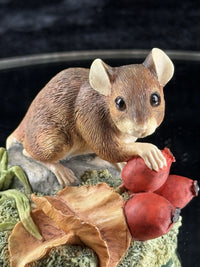 Thumbnail for Border Fine Arts Wood Mouse Figurine 1992 Autumn Feast Scotland decor4