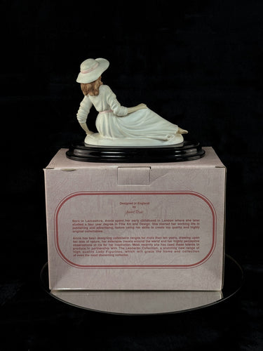 Leonardo Collection Ella Figurine by Annie Rowe with Box 705g Lady gift White 6