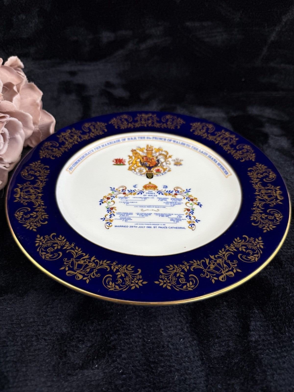 Rare Aynsley Royal Commemorative Plate prince Charles & Diana Wedding 1981 Gilt 5