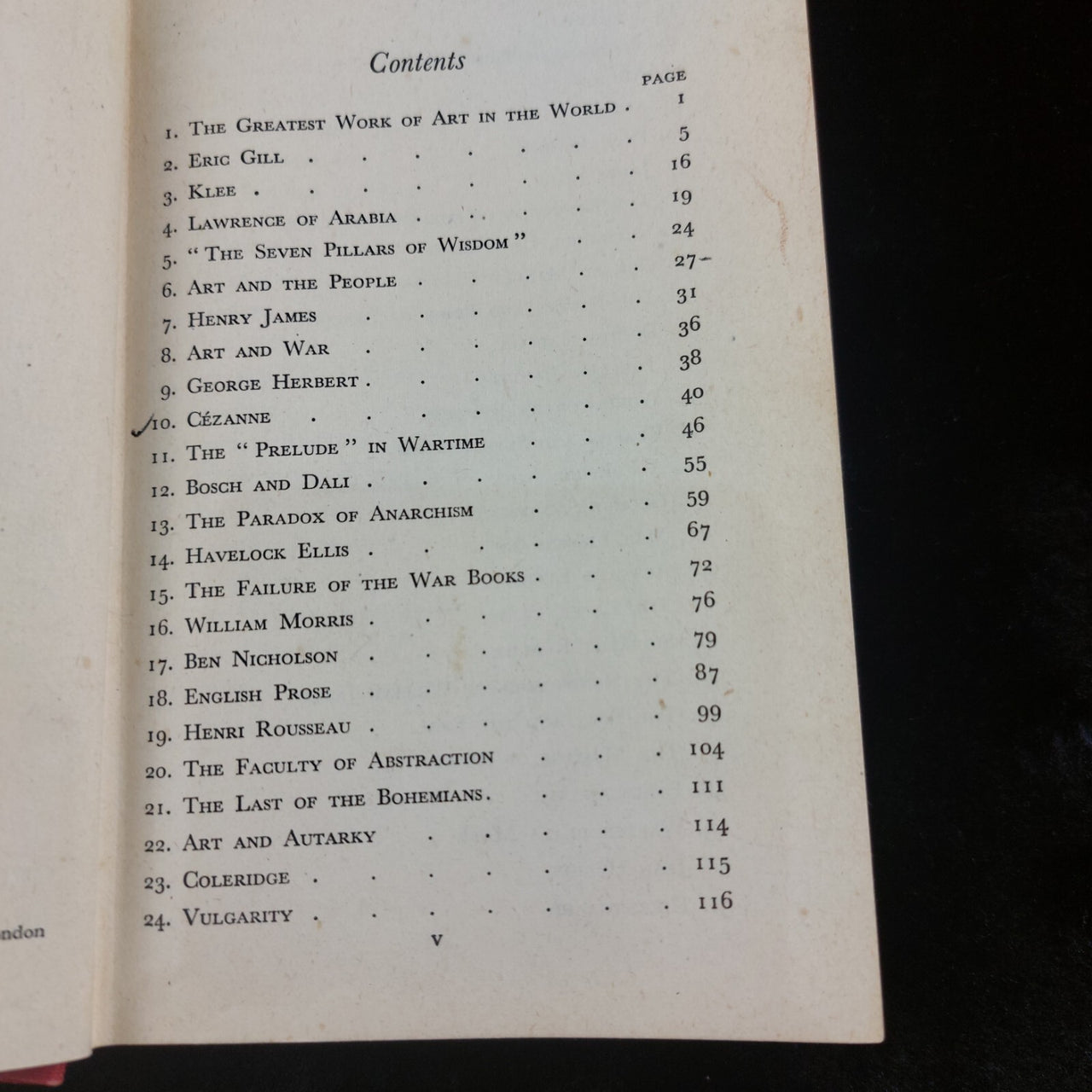 A Coat of Many Colours by Herbert Read Edition First – (1945) United Kingdom8