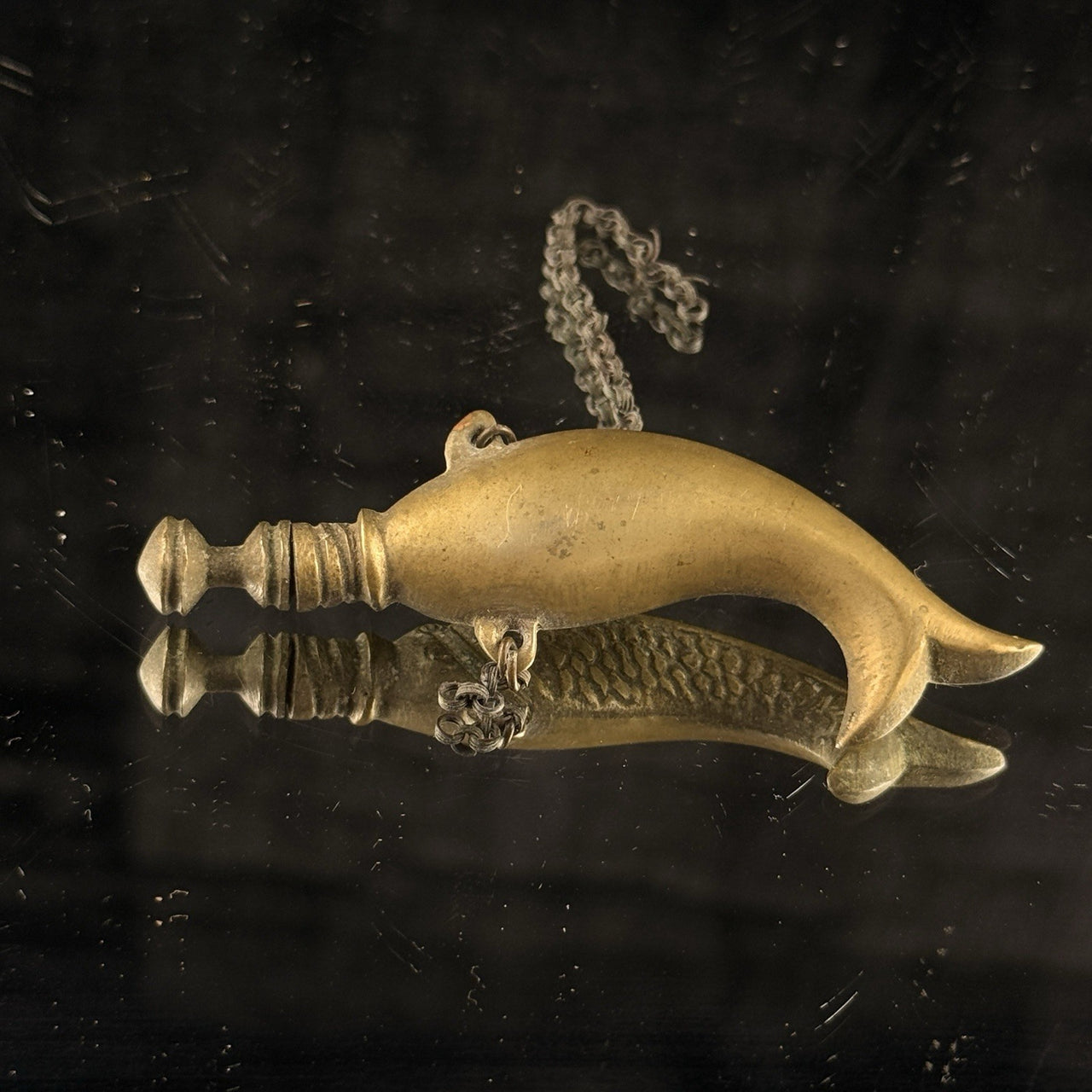 Antique Brass Fish Snuff Box Perfume Bottle with Chain Handcrafted China   7
