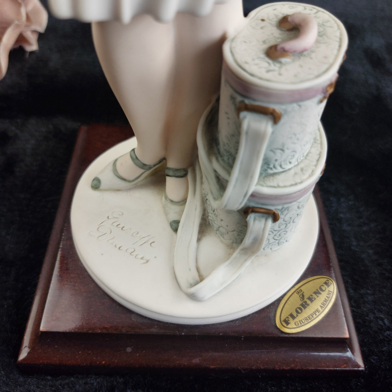 Florence Giuseppe Armani beautiful lady Figurine – 31cm Tall – Mabel 1994 Italy.5