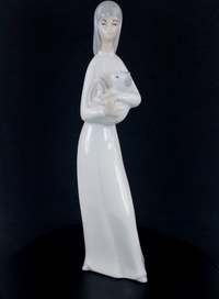 Thumbnail for Miquel Requena Porcelain Maria with Lamb Cuart Valencia de Figurine Poblet .0