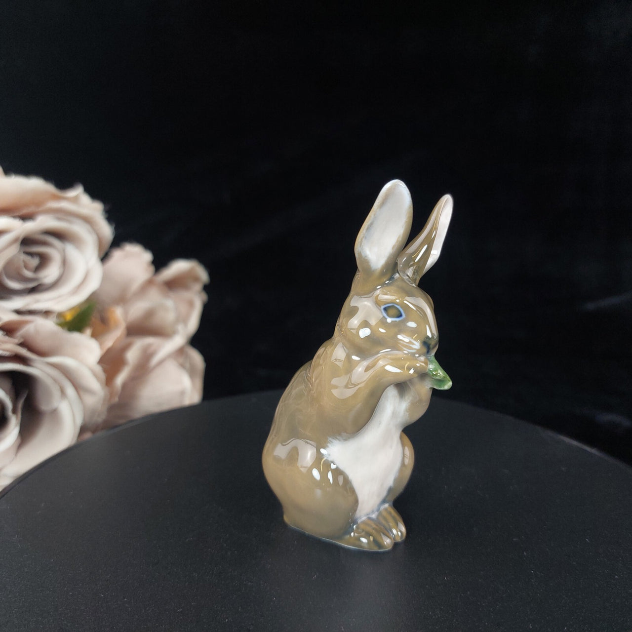 Royal Copenhagen Figurine Bunny Rabbit White Brown Denmark Porcelain 1019 Gloss0