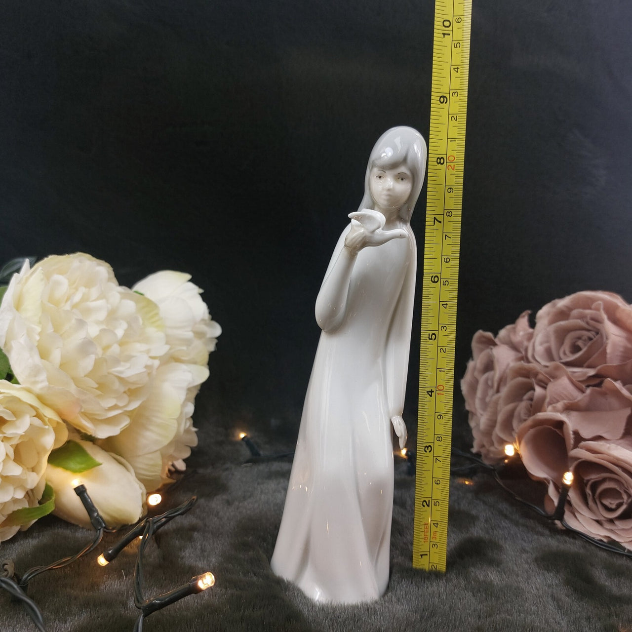 Porcelanas Miquel Requena " Girl Holding Dove Figurine Porcelain 8.5" Spain3