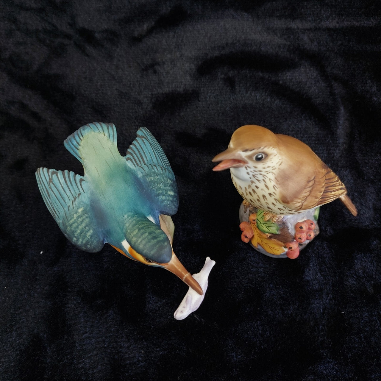 Royal Worcester Kingfisher & Thrush Bird Figurines England ceramic repaired1