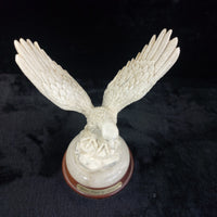 Thumbnail for Leonardo Golden Statue Eagle Sculpture Marble Resin 9” Figurine United Kingdom.2