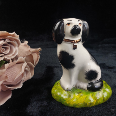 Staffordshire Ware Dog Figure Acceptable Black White Green Base Worn Damage 6