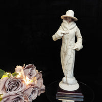 Thumbnail for RARE Giuseppe Armani Flowers Winter Lady figurine Florence boxed White Fur Coat.1