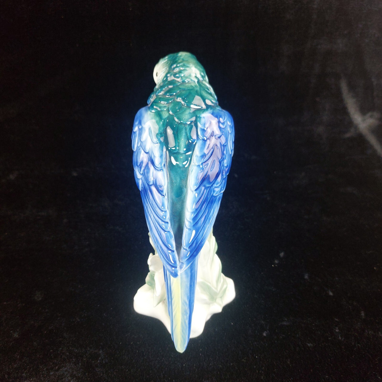 W.R. Porcelain Germany Parrot Figurine 8" Multicolor Macaw Style Bird Statue dec3