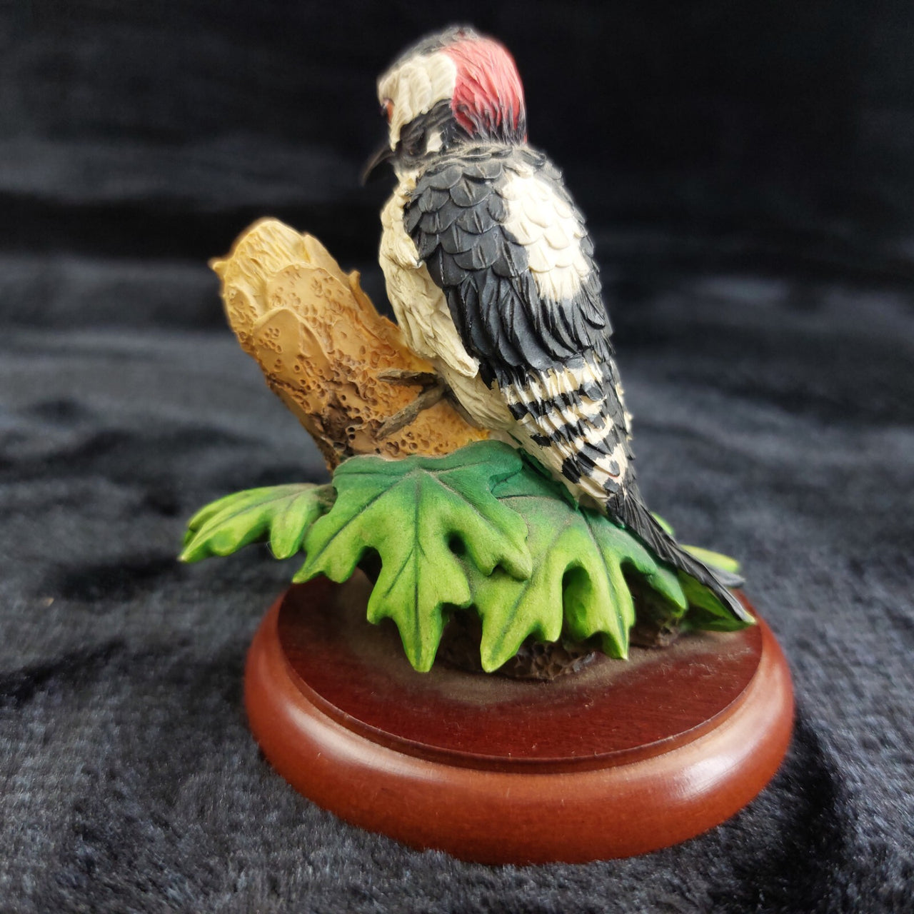 Border Fine Arts Great Spotted Woodpecker A0409 Russell Willis 2000 Figurine dec3