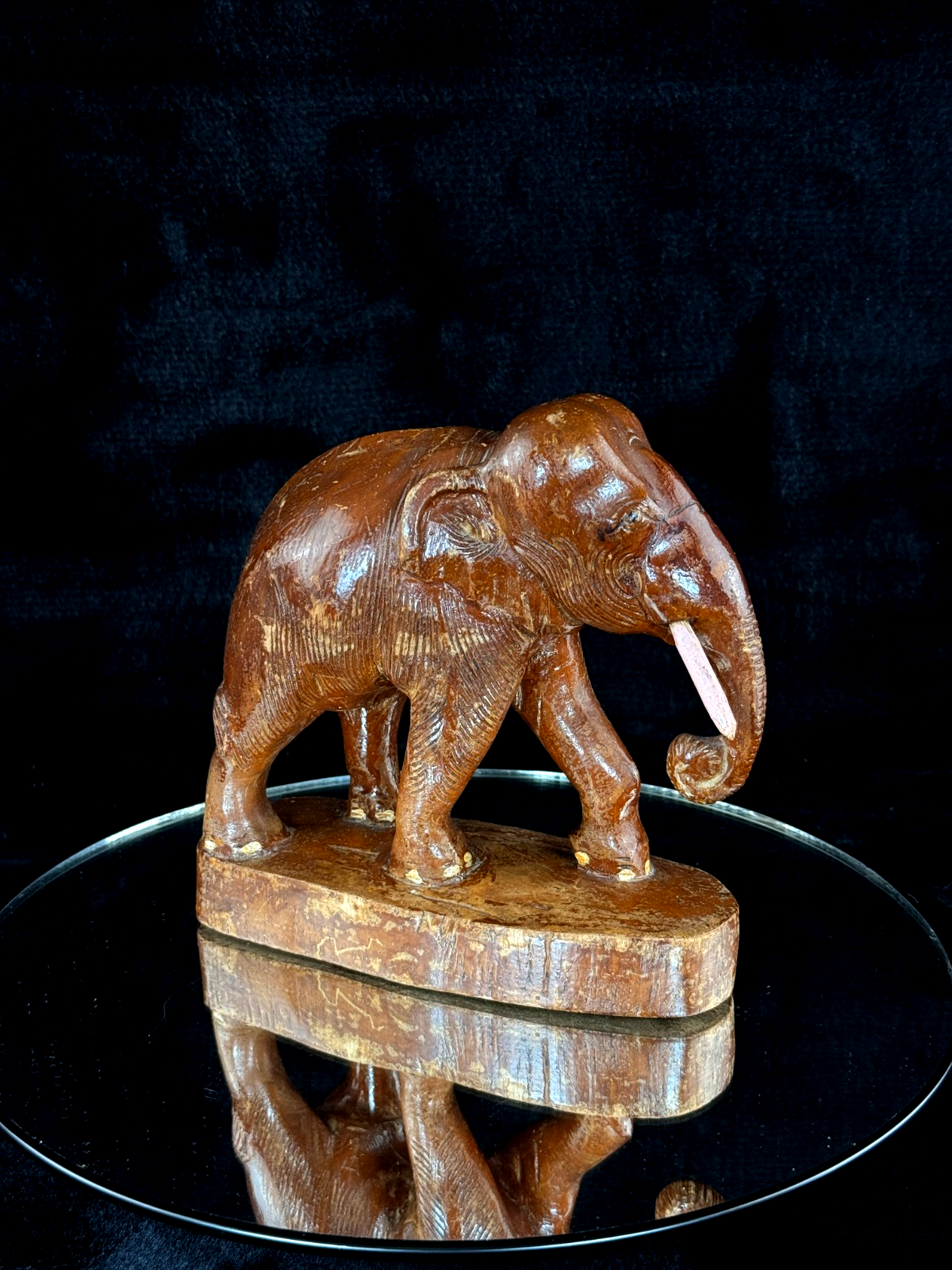 Hand Wooden Carved Elephant Pair – India Figures with Pink Resin Tusks 7 Vintag6