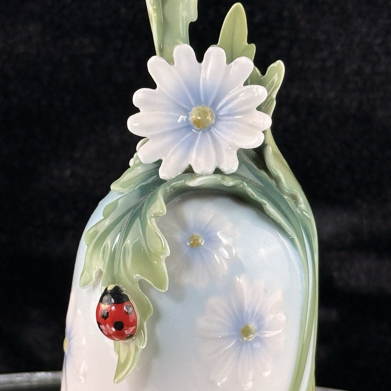 Franz Porcelain Ladybug Bell by Jen Woo Excellent Condition1