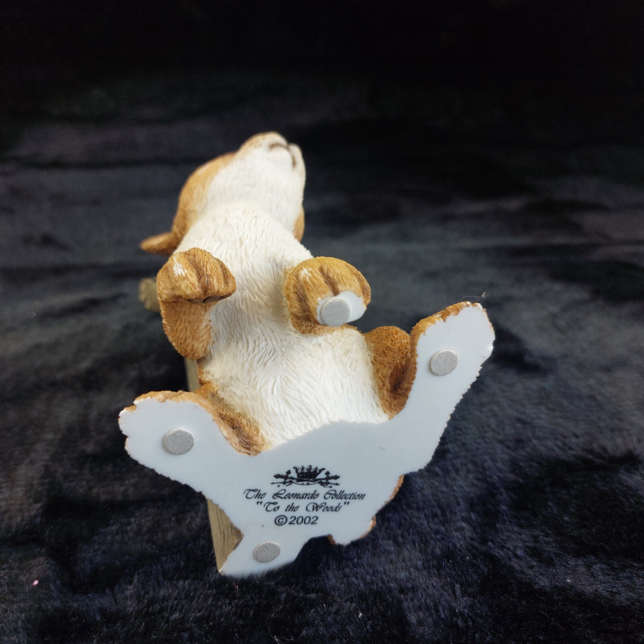 Leonardo Collection 2002 To The Woods lovely Rabbit Figurine  Ornament 5.5"6