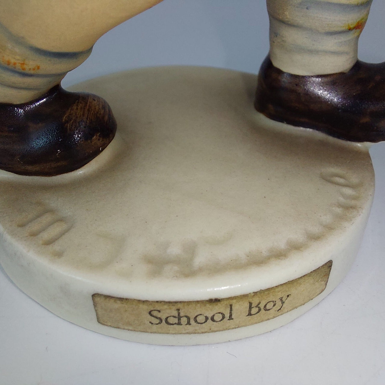 Goebel Hummel School Boy" Figurine W. Germany 1960-1972 Mark 3 Collectible deco14