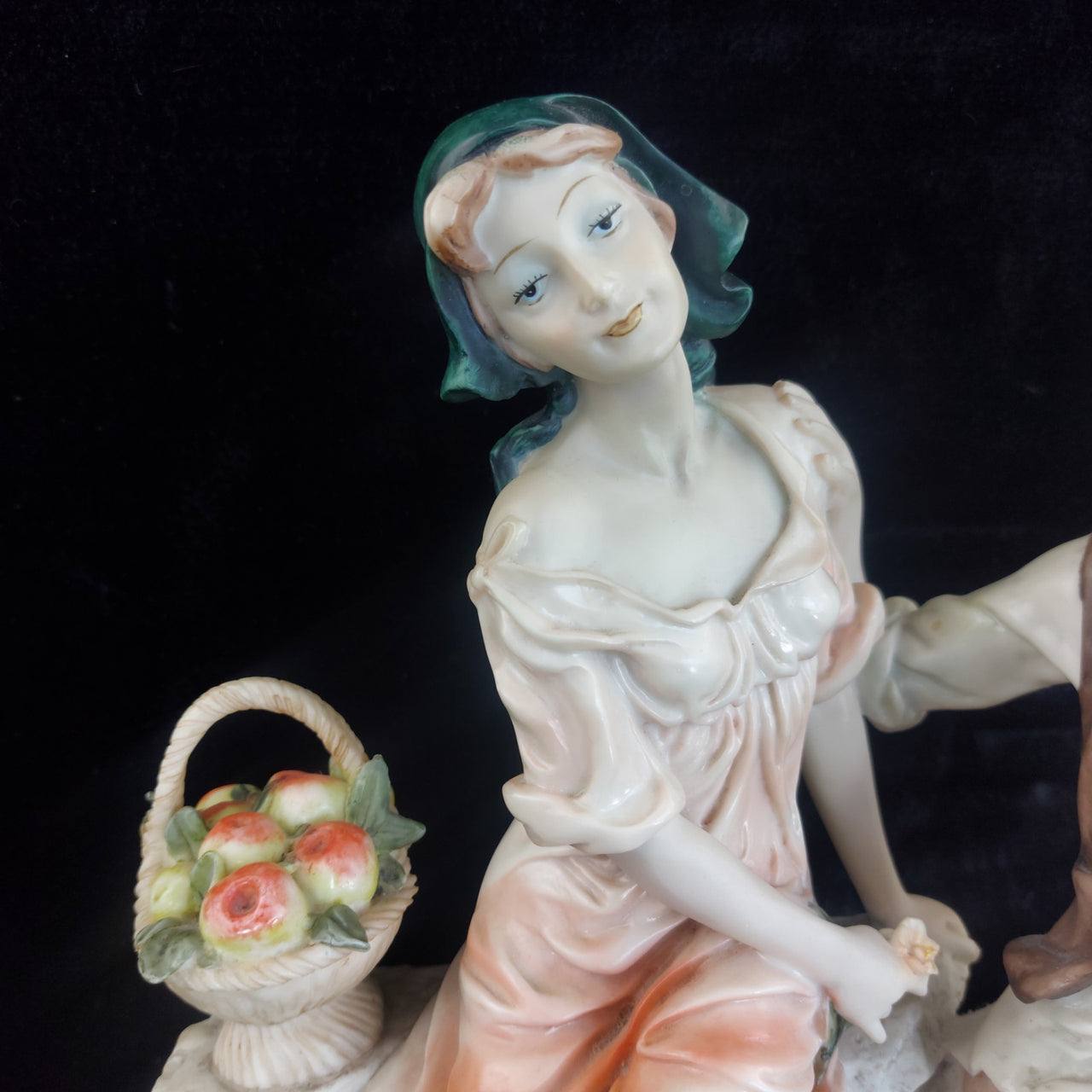 Anina ( La Anna) Collection Italian Alabaster –Couple in Love Figurine  1999. 154