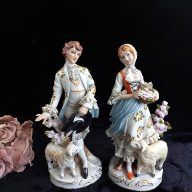 Continental Porcelain Figures Pair 11in w Lambs & Flower 20th century decor1