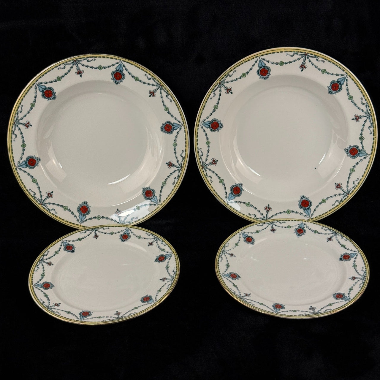 Lot of 4 Antique/Vintage Devon Ware (S. F. & Co.) "CECIL" 1204 plates Dishes0
