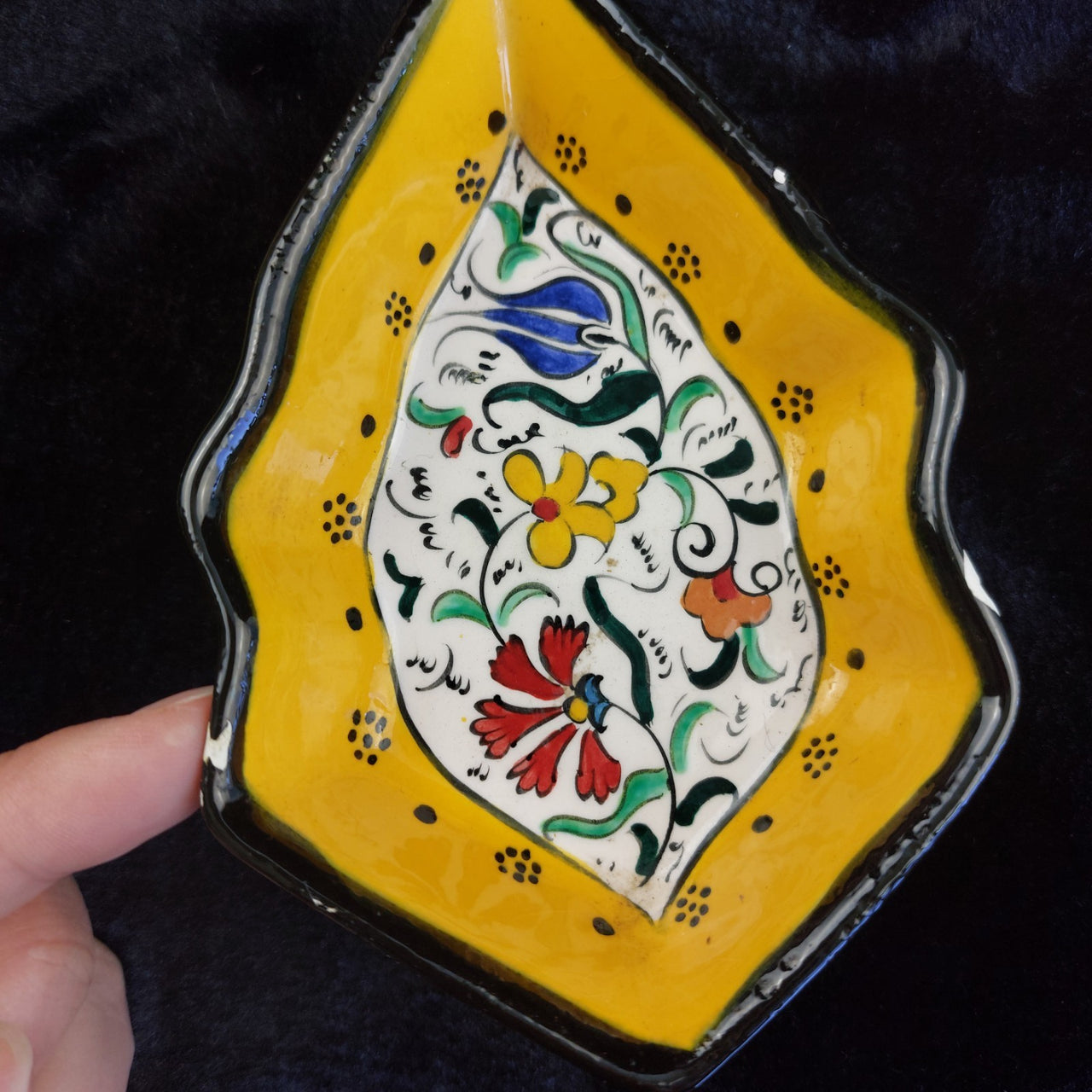 Ceramic Floral Yellow Star Dish Set – Turkish Style 7-Piece Decorative Handmade12