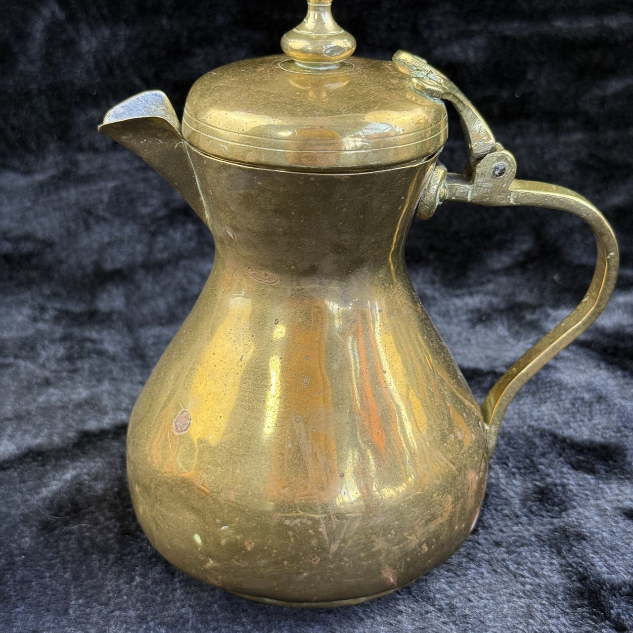 Brass Antique Tankard or Pouring Vessel w Hinged Lid gold brass victorin pitcher11