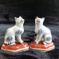 Thumbnail for Paris Samson Porcelain Style 'Staffordshire' Cat Chelsea Anchor Mark Figurine7