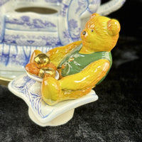 Thumbnail for Ringtons Cardew Teatime Teapot Bear Armchair Blue Willow Design 5270/75008