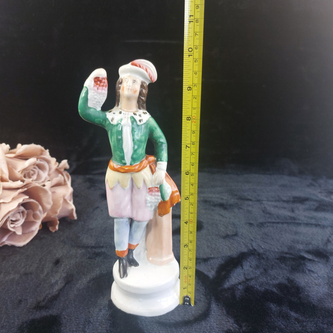 Staffordshire Man Figurine Holding Grapes Antique Porcelain 10" Statue decor.2