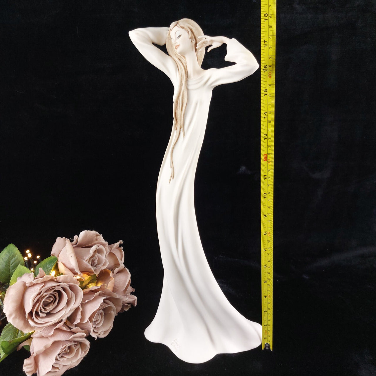 Giuseppe Armani Florence Aurora 1813F lady figurine 2003 Edition Box w certifica4