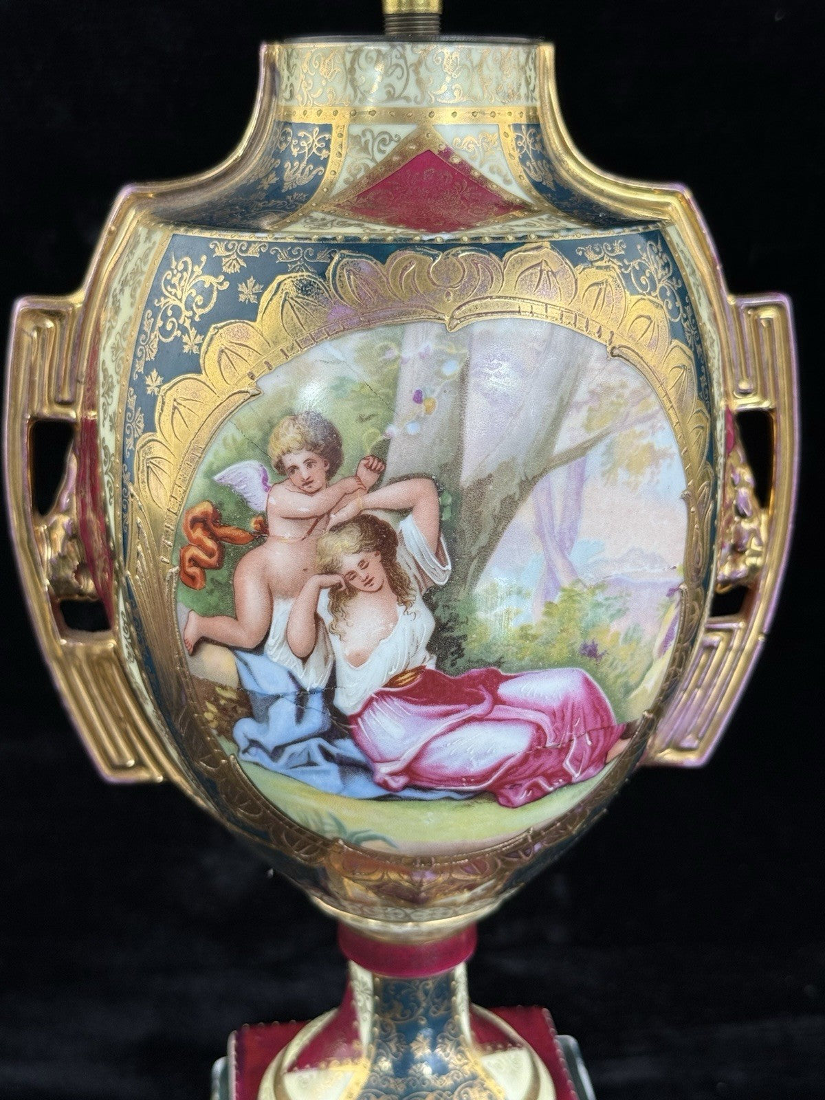 Antique 19th Century Royal Vienna Urn Lamp Romantic Scene Gold Accents Large12